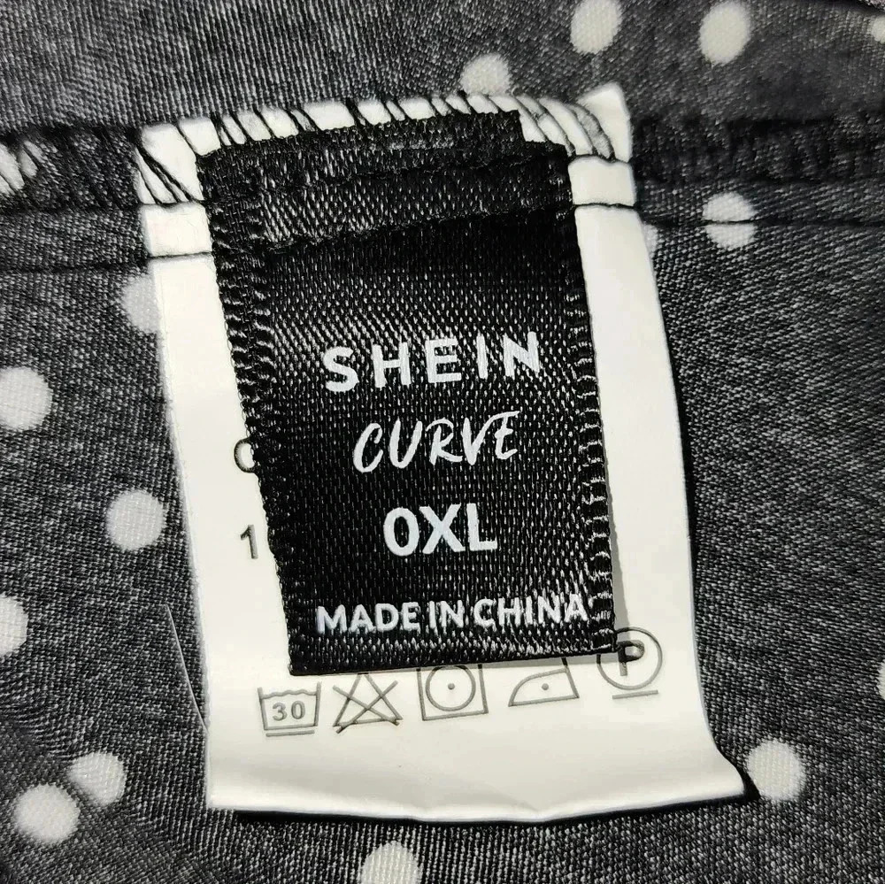 Shein dress size 0XL - Picture 4 of 5